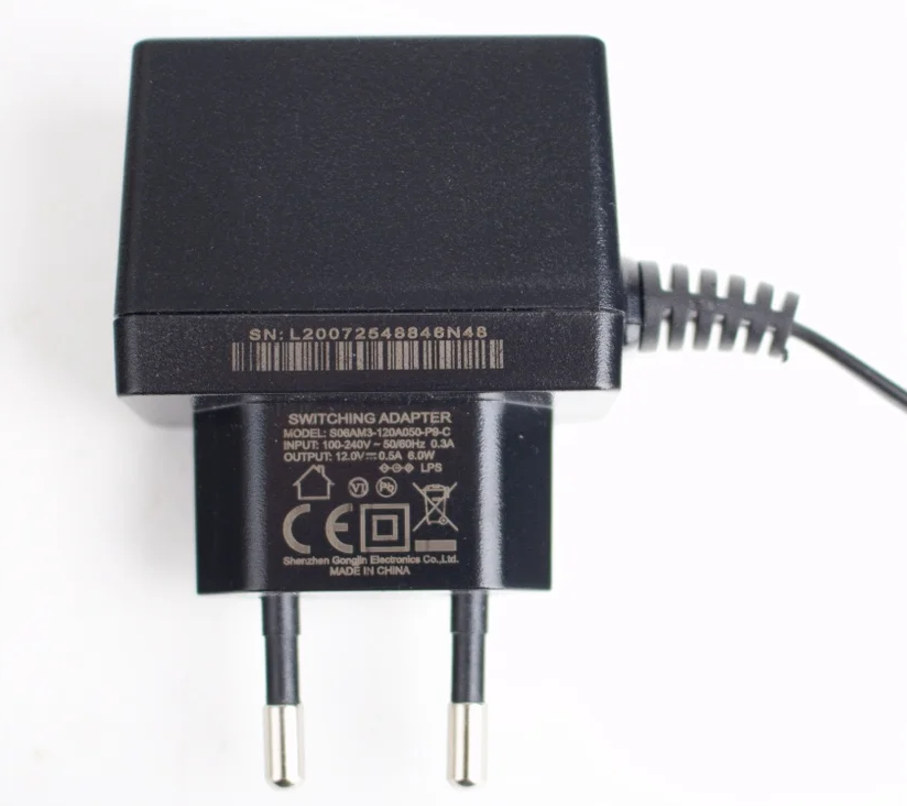 Switching Adapter 12V , 0.5A  6W
